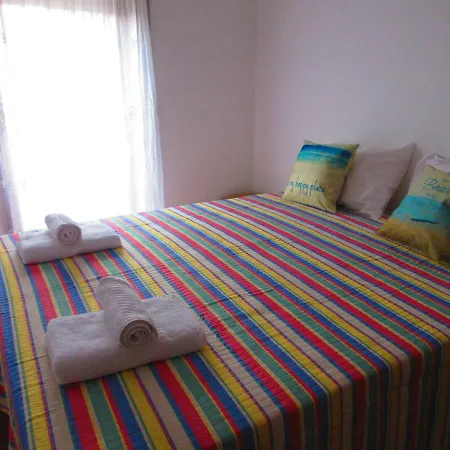 Apartament By The Sea - 3 Bedroom *
