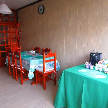 By The Sea - 3 Bedroom *