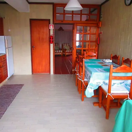 Apartament By The Sea - 3 Bedroom *